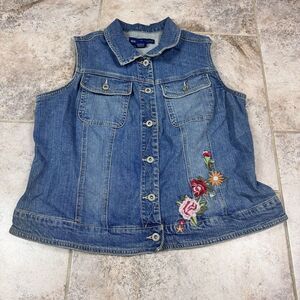 Avenue Jeans Denim Vest Vintage Womens Size 14/16 Blue Floral Embroidery